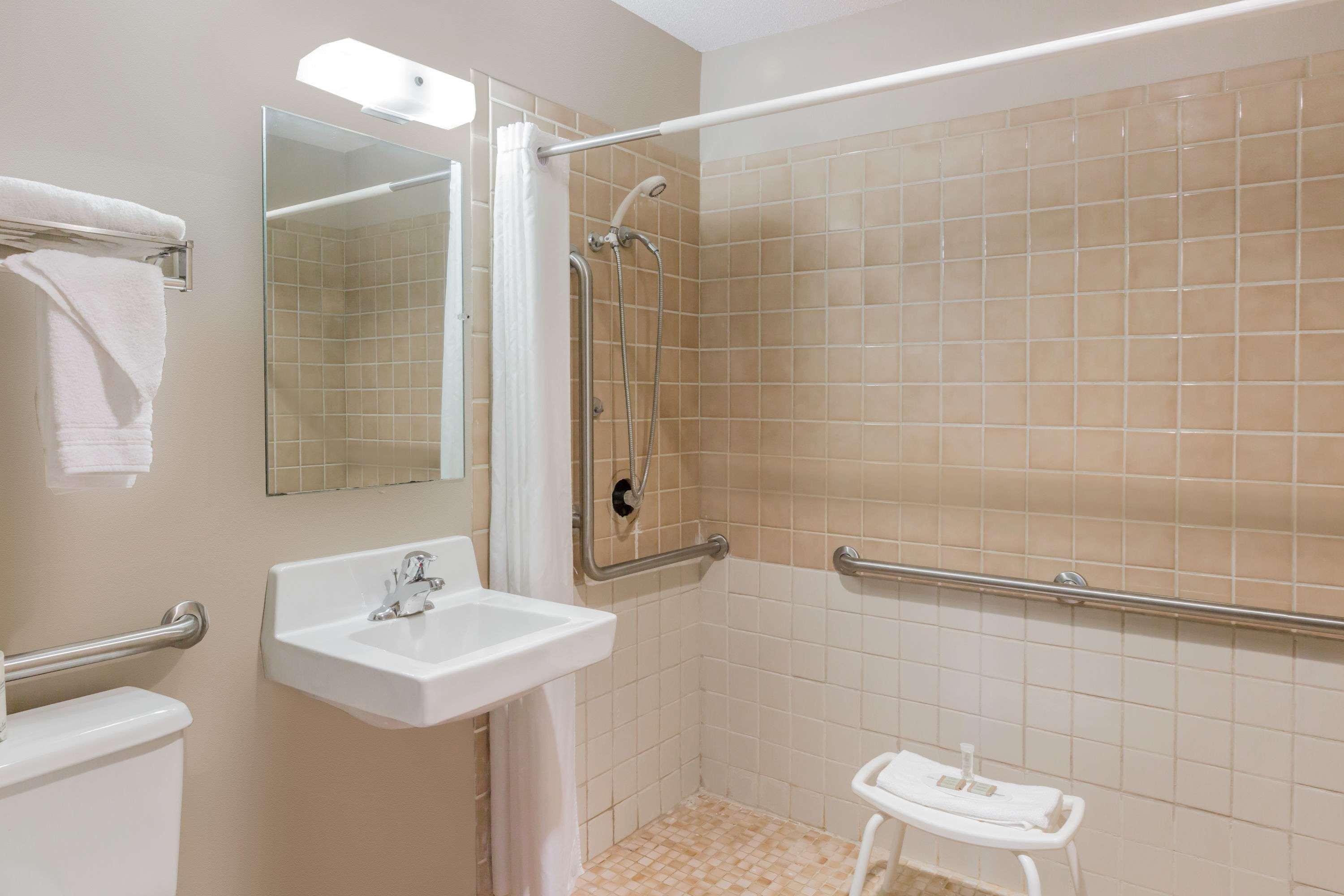 מלון Super 8 By Wyndham מדיסון מראה חיצוני תמונה
